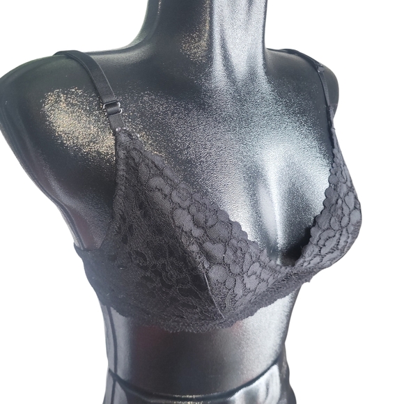 Rose + Vine Black Lace Bralette M - Picture 2 of 3